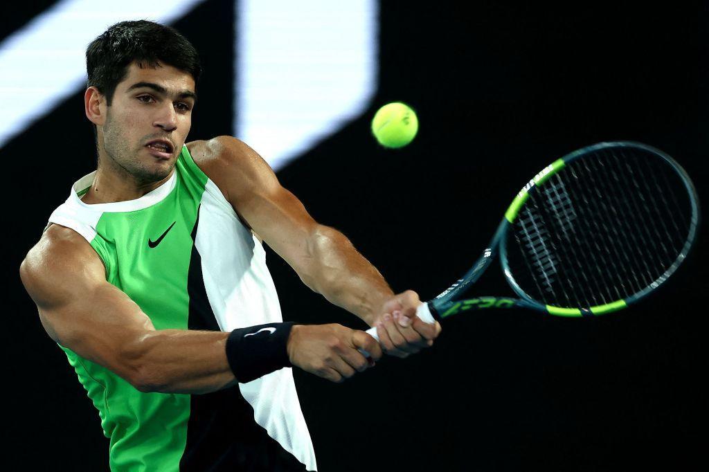 华体会官网下载-最年轻全满贯！阿尔卡拉斯击败德约科维奇，生涯首度问鼎澳网